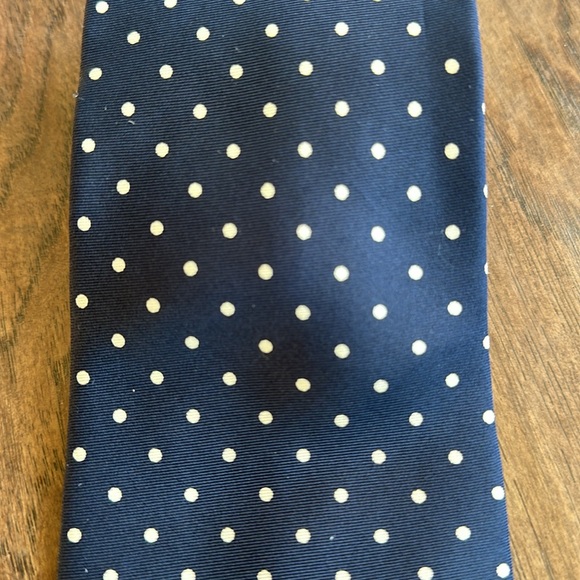 Classic Navy and White Polka Dot Tie - Picture 2 of 3
